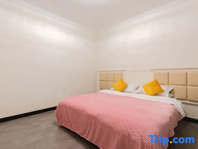 Standard Double room with garden view