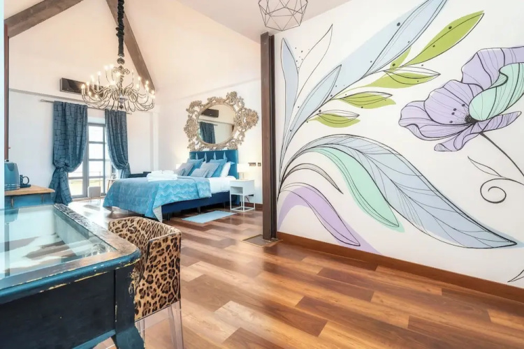 Oakmoon House