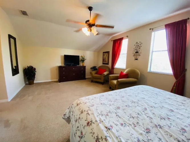 5 BR Bridgeford Crossing Sleeps 12