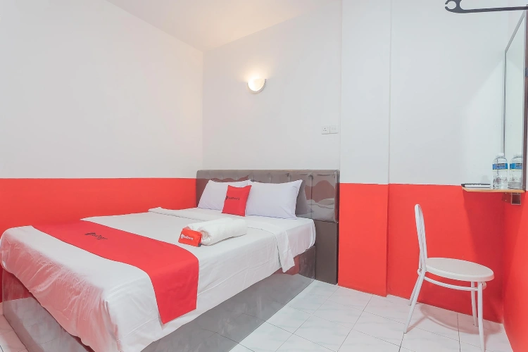 Standard Double room with city view