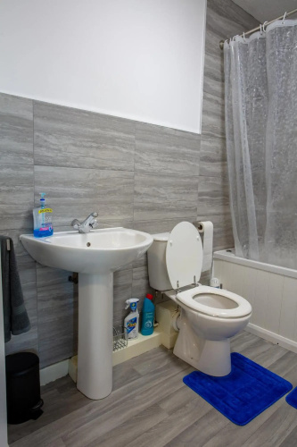 Cherry Tree, Centrally Located Warrington Town Centre