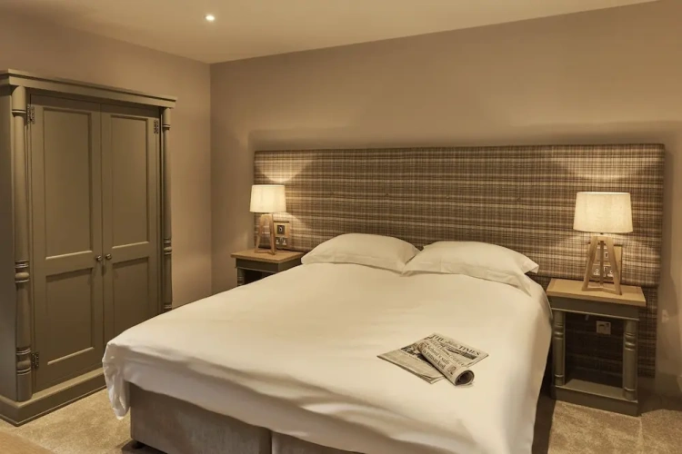 2 Bedrooms Luxury Cottage
