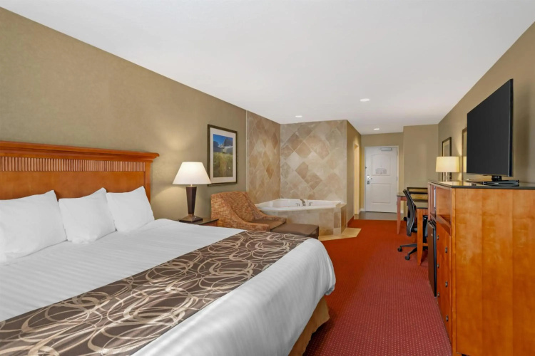 Best Western Plus Canyon Pines