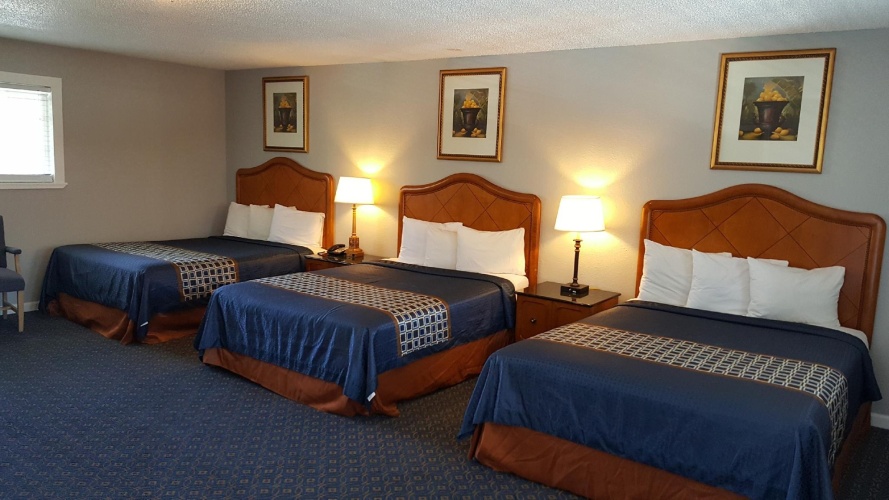 Standard Sextuple room