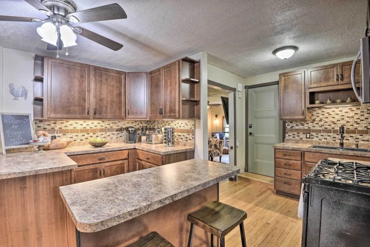 3 Bedrooms Cottage