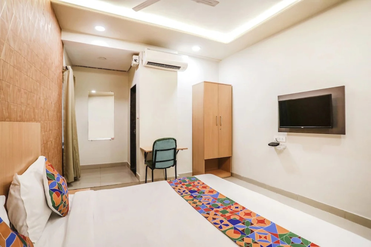 Fabhotel Convivial Sky