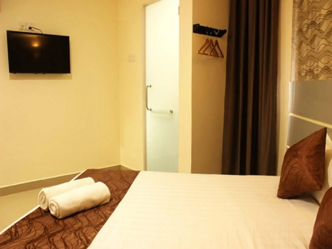 Rock & Roll Hotel