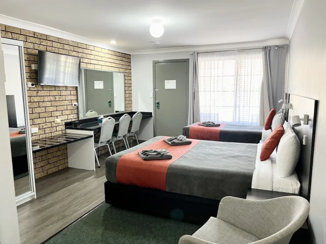 Standard Quadruple room