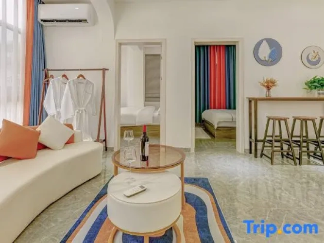 2 Bedrooms Suite