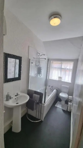 Cruden Villa - Second Floor Apartment