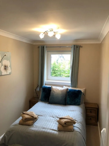 Large Apartment GLA Airport