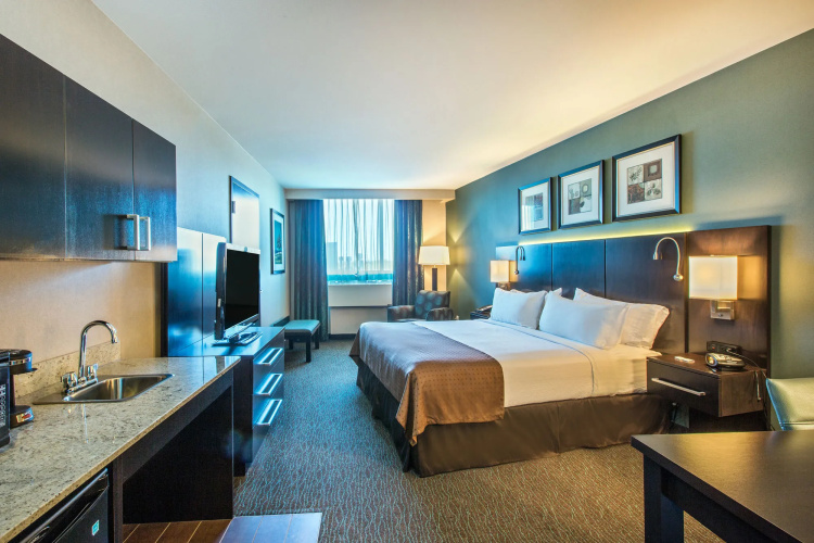 Holiday Inn Hotel & Suites Saskatoon Downtown by IHG