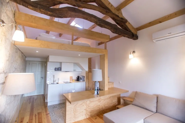 1 Bedroom Apartment with balcony
