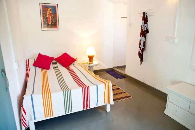 Classic Single room beachfront