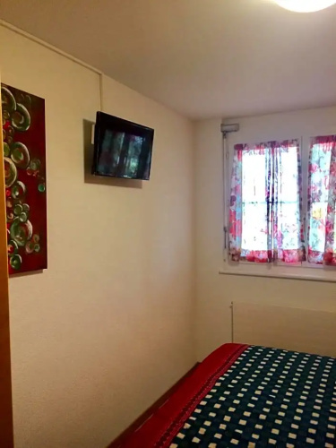 Mona's B&B
