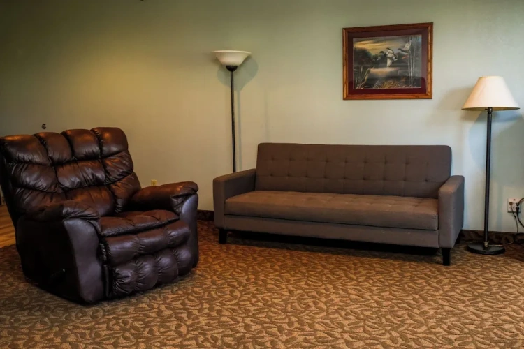 Standard Double Suite