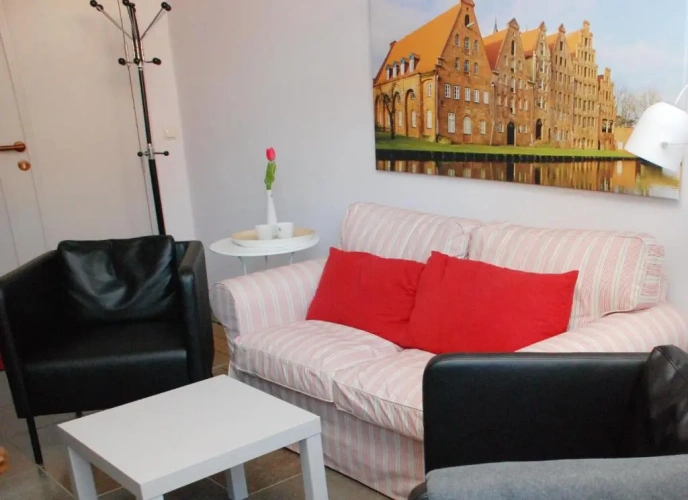 3 Bedrooms Cottage