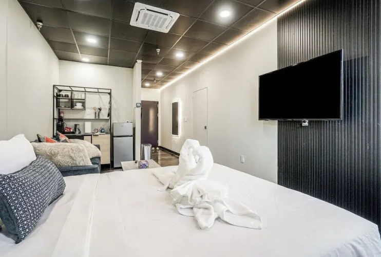 Melwood Suites Unit 104 Studio