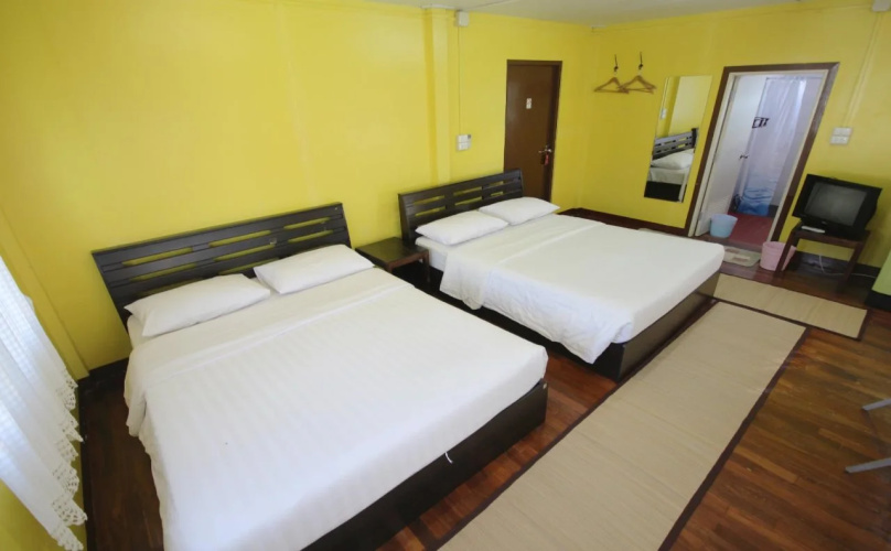 Baan Bua Homestay - Hostel