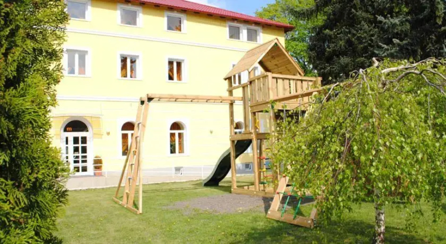Hotel Mandarin Panzi