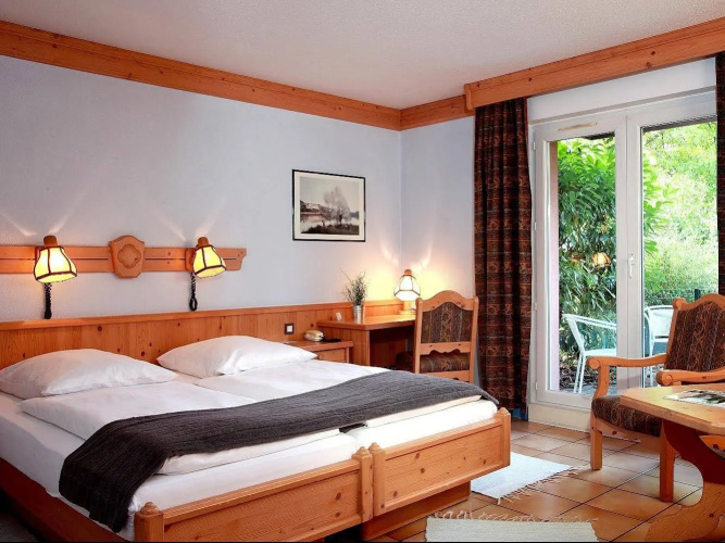 Hôtel les Portes de la Vallée