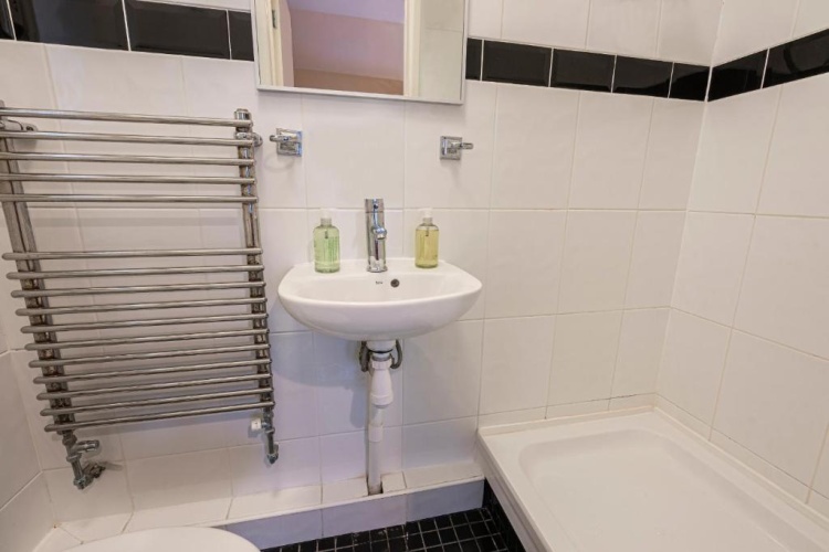 Deluxe Single room