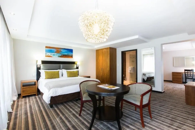Executive Double Suite with partial sea view