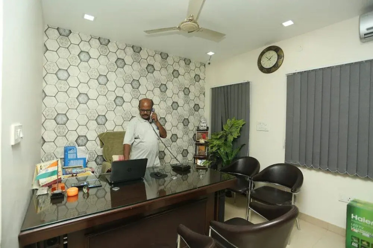Vrindawan Galaxy by OYO Rooms