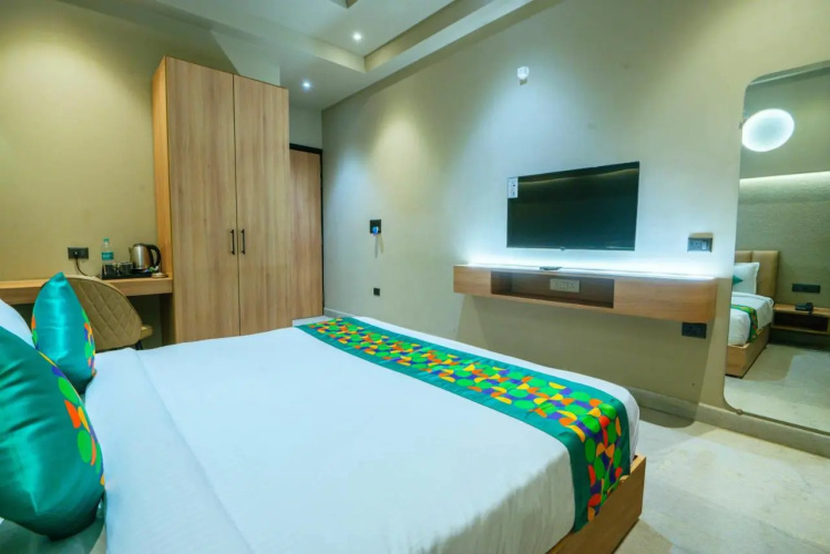 Hotel Royal City