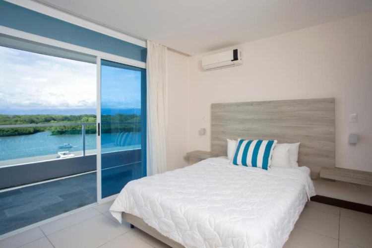 Suite with balcony
