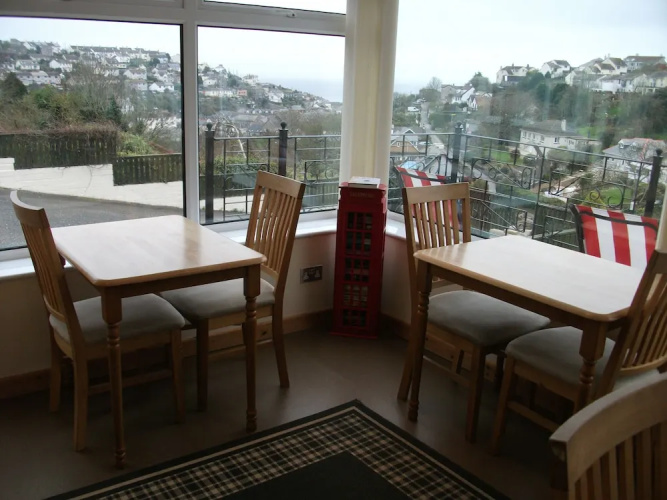 Bacchus - Rooms with a View