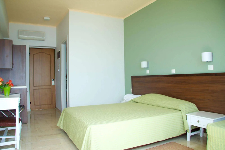 Horizon Beach Hotel