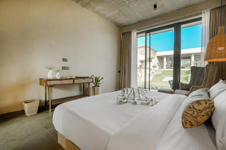 SaffronStays Villa Rohi