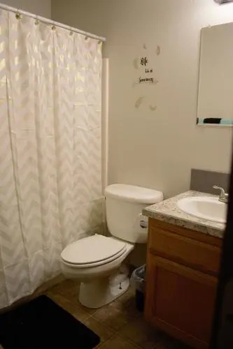 8635 Ustick Road Apartment