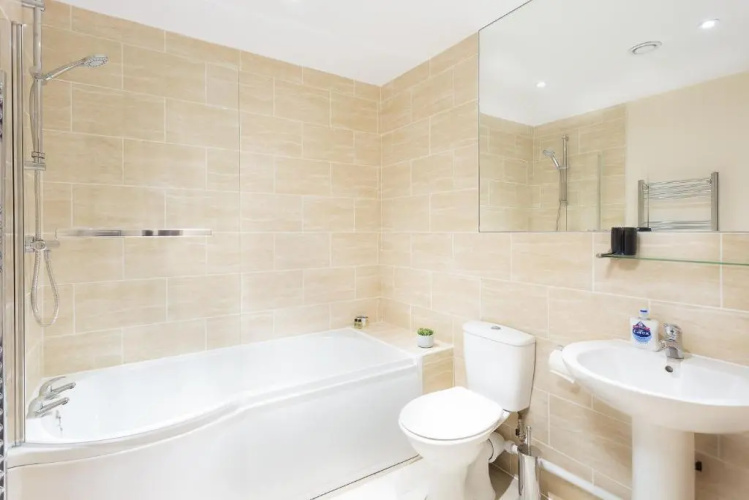 Stylish Modern City Centre Apartment