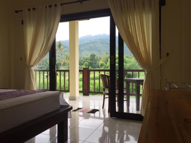 Standard Double room with view