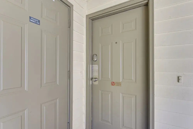 Resort Condo ~ 2 Mi to Sunset Beach Seashore!
