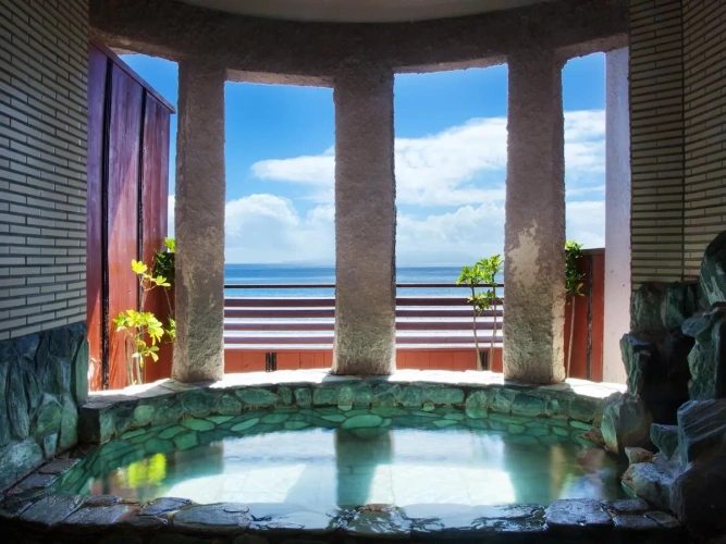 Deluxe room with sea view