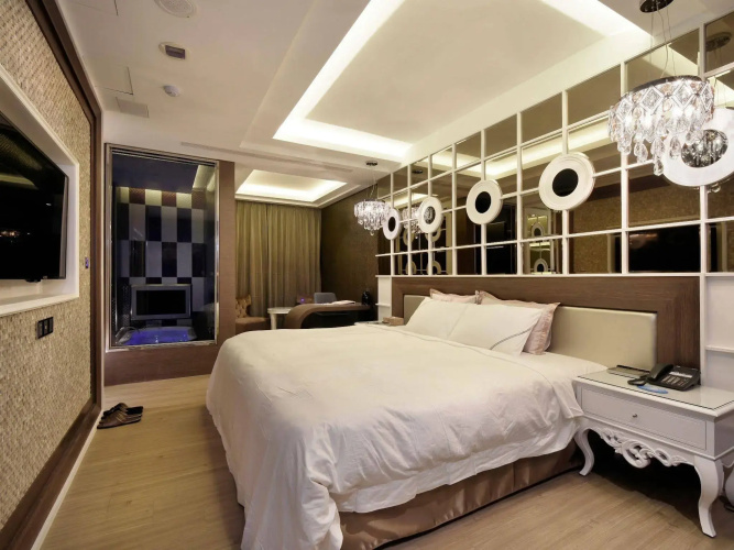 uherhotel