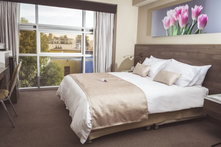 Executive Double room with city view