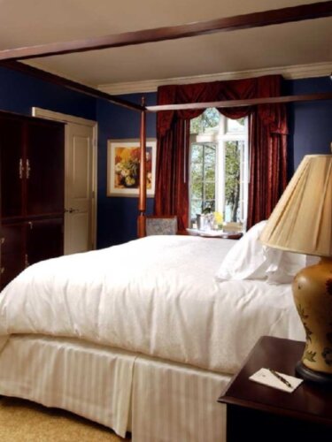 River Inn of Harbor TownOver view