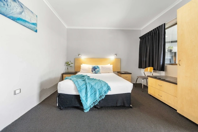 2 Bedrooms Standard Family room