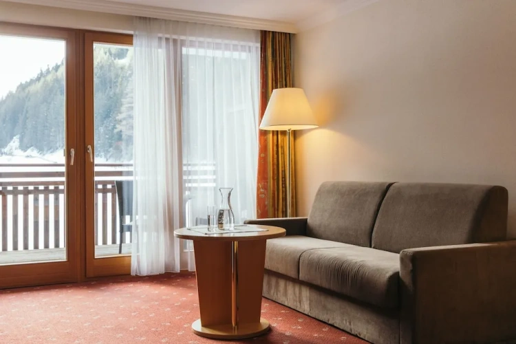 Suite with balcony