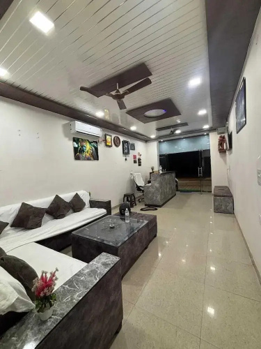 Shukla Hotel
