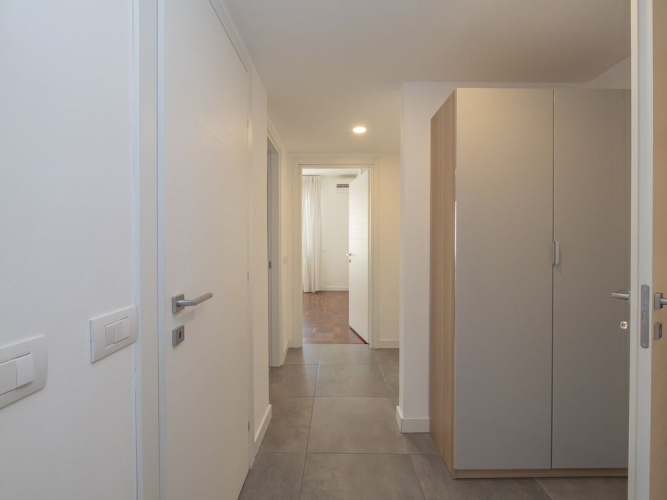 San Siro 3 Bedroom apt With Balcony