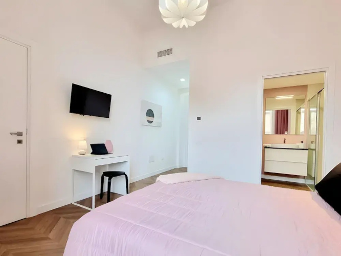 Glamour Suite by Accomodo