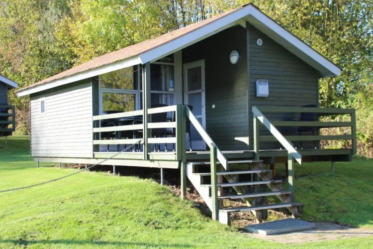 Superior Cottage