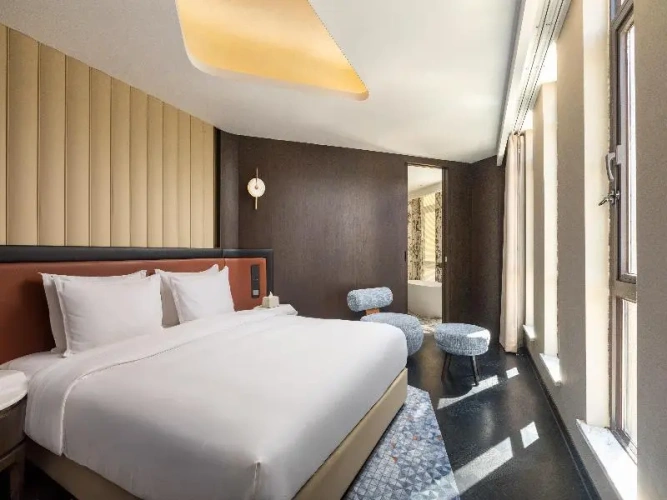 1 Bedroom Suite