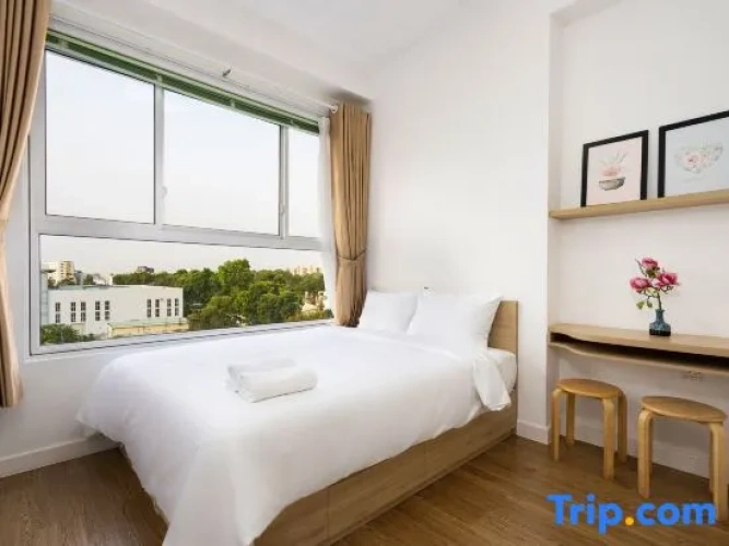 2 Bedrooms Apartment