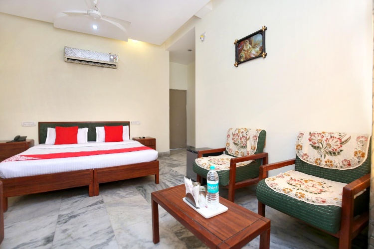 Deluxe Double room
